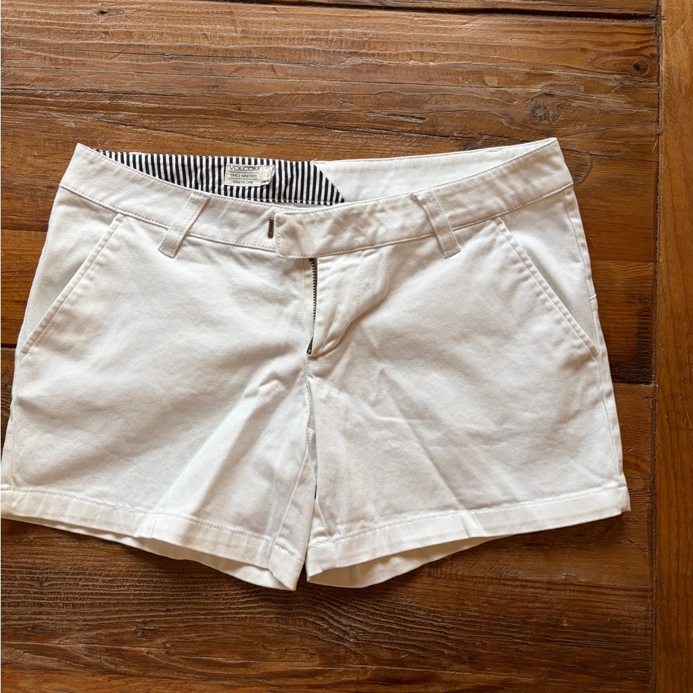 Volcom Women's White Bermudas